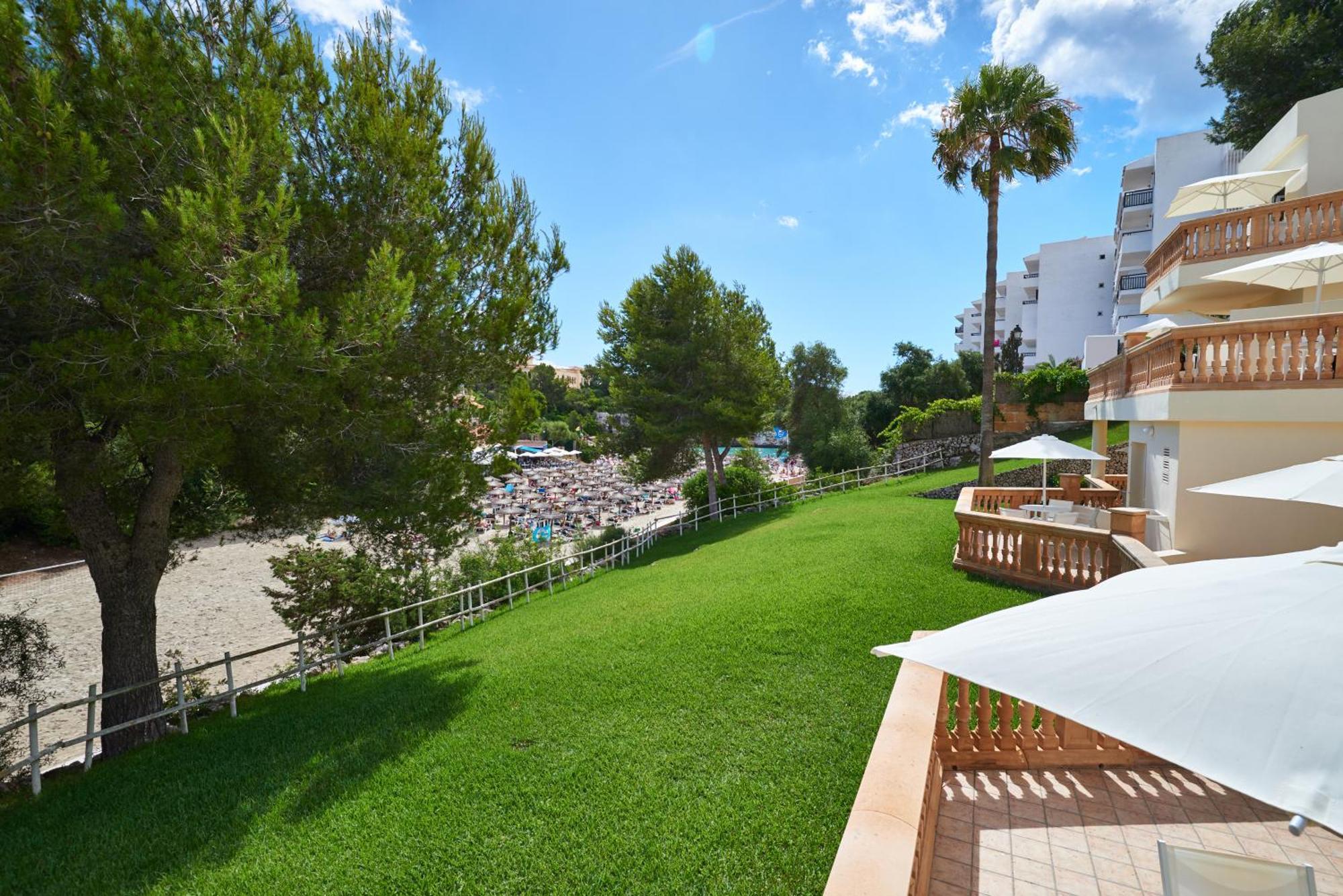 Apartamentos Azul Playa Cala Ferrera  Exteriör bild